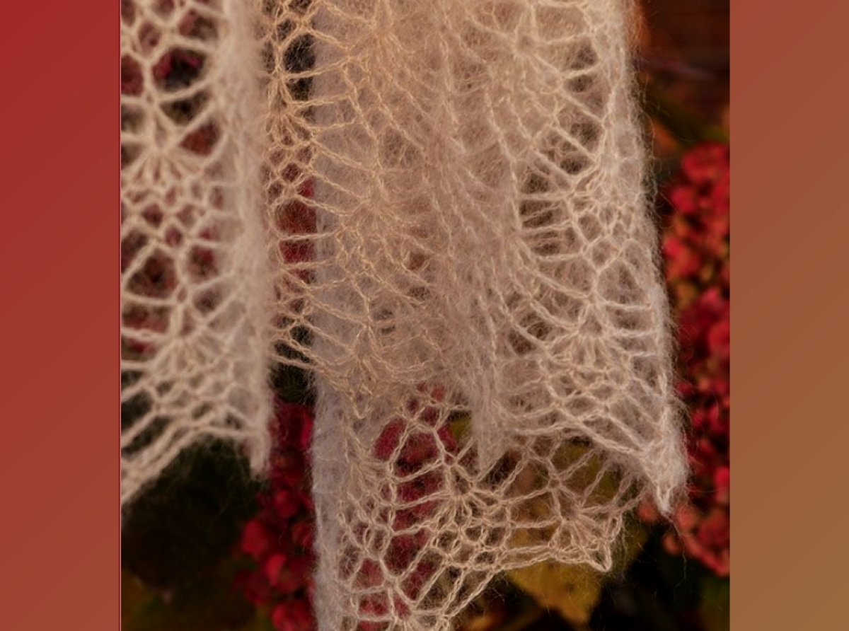 Piękny, szykowny szal ręcznie robiony