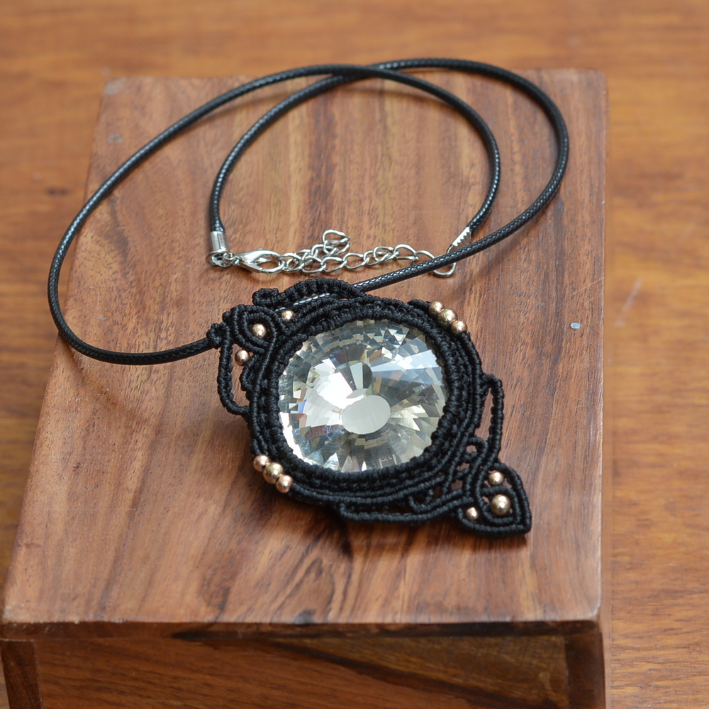 bizuteria mikromakrama recznie robiona swiecacy precjoz 2