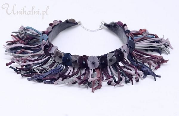 naszyjnik boho skora recznie robiony jeden Very Peri unikalni pl