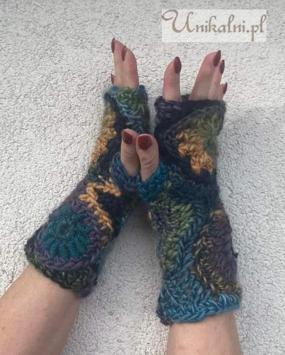 mitenki praktyczne modne do smartfonu czy kindla